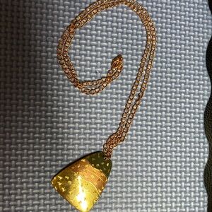 Copper color candy corn